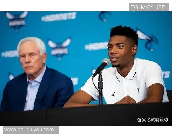 在乔治对比众星后为何最终选择小卡作为最强小前锋的原因分析 在乔治对比众星后为何最终选择小卡作为最强小前锋的原因分析