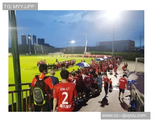 感谢球迷直言媒体人分析广州足球新格局资源利用需谨慎 感谢球迷直言媒体人分析广州足球新格局资源利用需谨慎