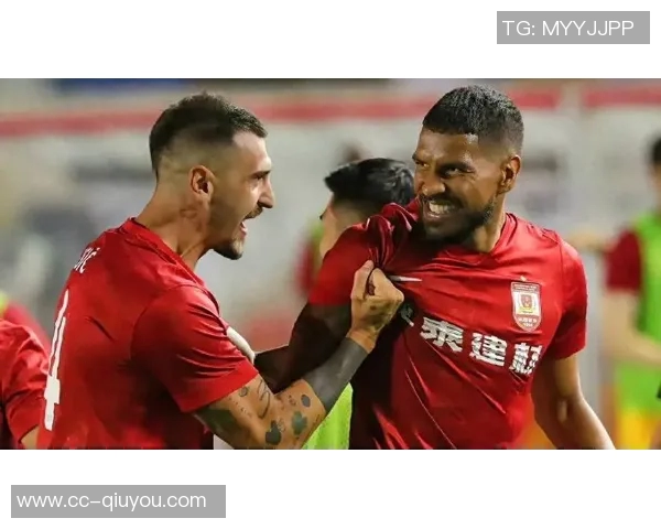 长春亚泰热烈庆祝苏亚雷斯先生生日快乐愿您在新的一岁里更加辉煌 长春亚泰热烈庆祝苏亚雷斯先生生日快乐愿您在新的一岁里更加辉煌