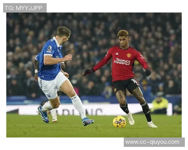 曼联社交媒体发布海报预热客场对阵副班长狼队的激战 曼联社交媒体发布海报预热客场对阵副班长狼队的激战