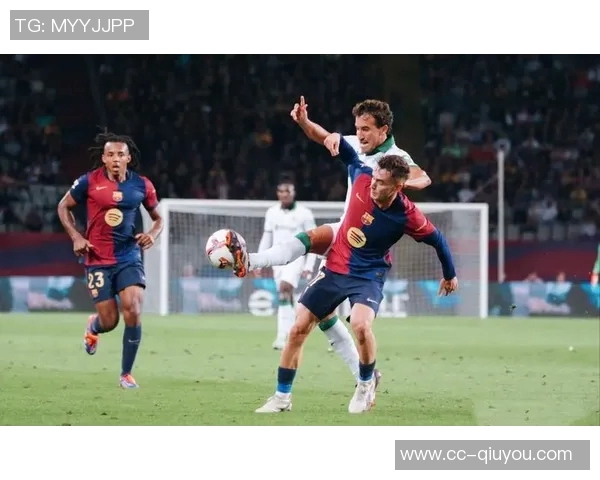 什琴斯尼单场9次扑救皇马教练组称本可轻松击败巴萨进7球 什琴斯尼单场9次扑救皇马教练组称本可轻松击败巴萨进7球